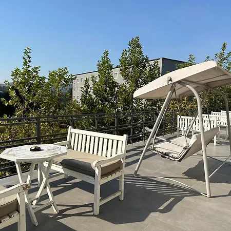Santa Lucia Apartamento Tirana
